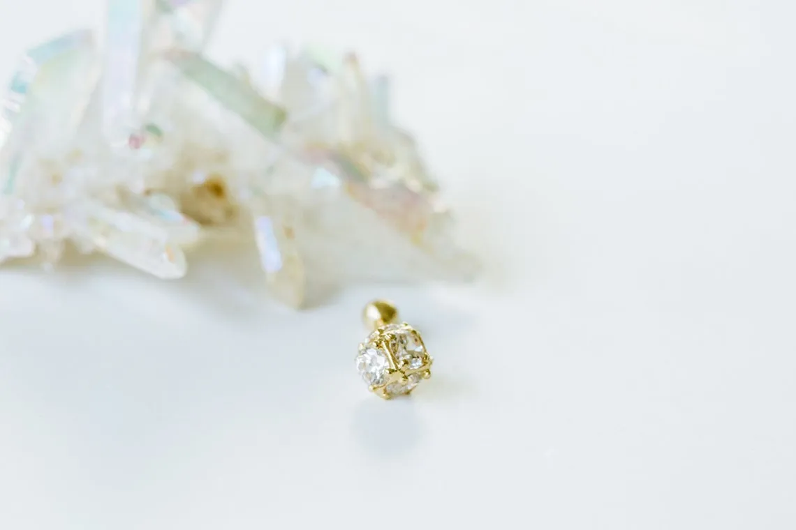 14k Gold Cubic Square Barbell Ear Stud Piercing