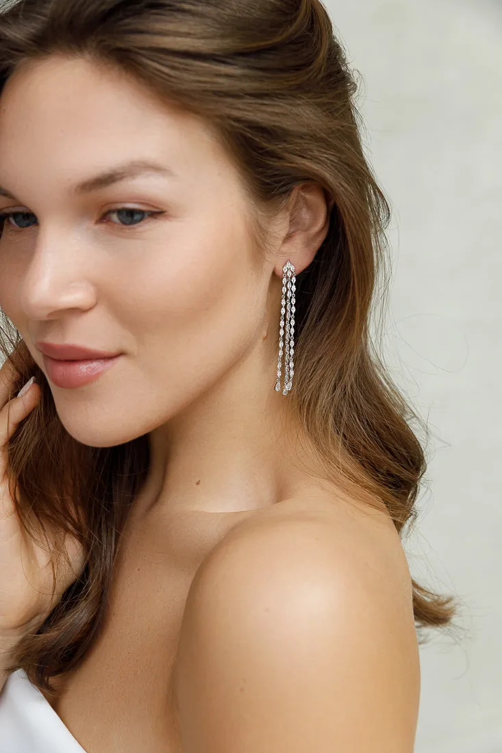 3-TIER CRYSTAL DROP EARRINGS