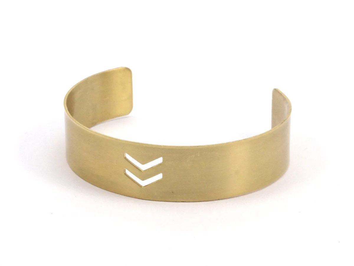 4 Raw Brass Cuffs, Bracelets, Blank Bangles With Chevron Holes ( Width 15x145x0.80mm) Brc029