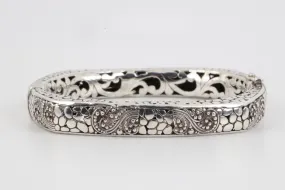 6.5" Sarda 925 Silver Square Bangle Bracelet (38.04g.)