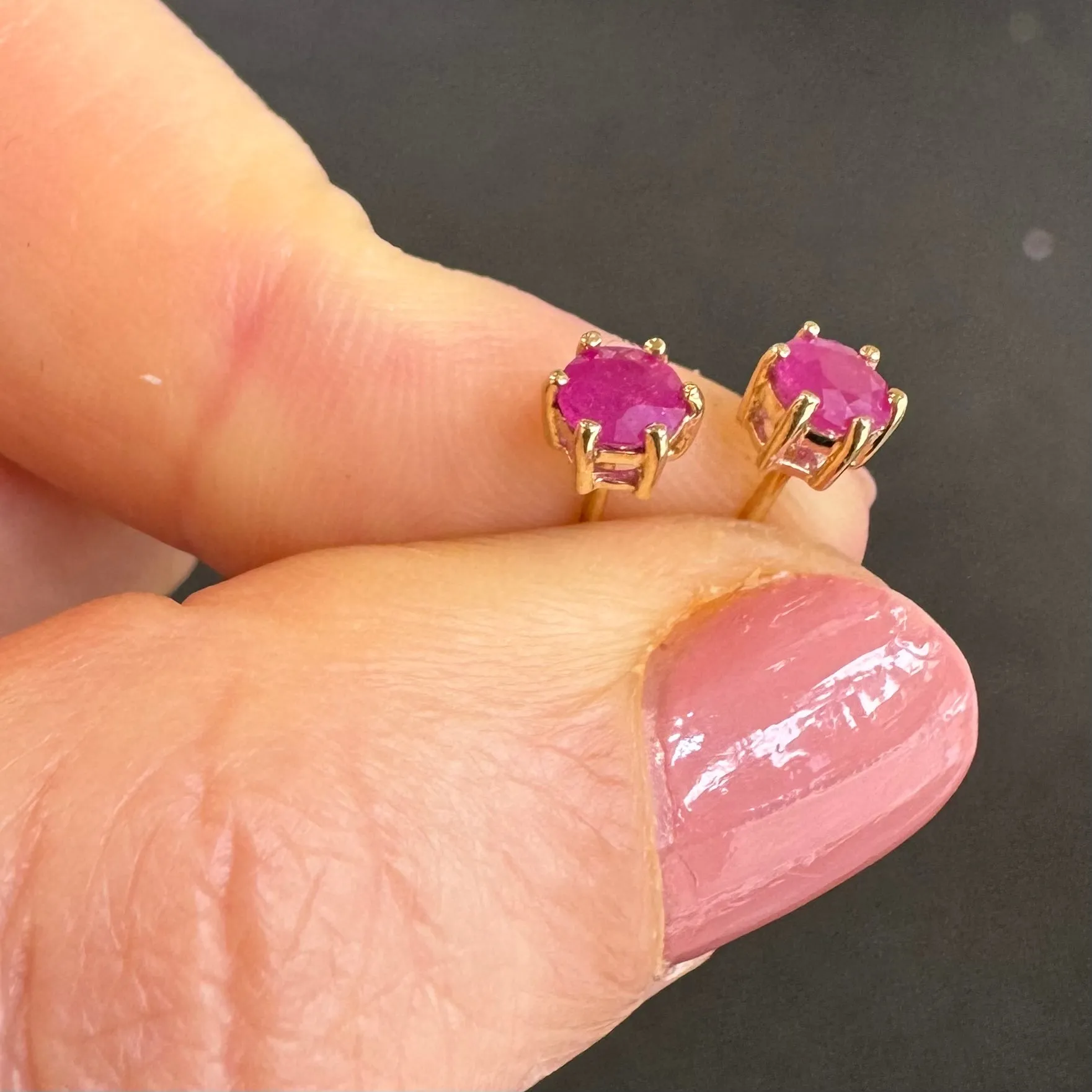 9ct Yellow Gold Natural Ruby Stud Earrings