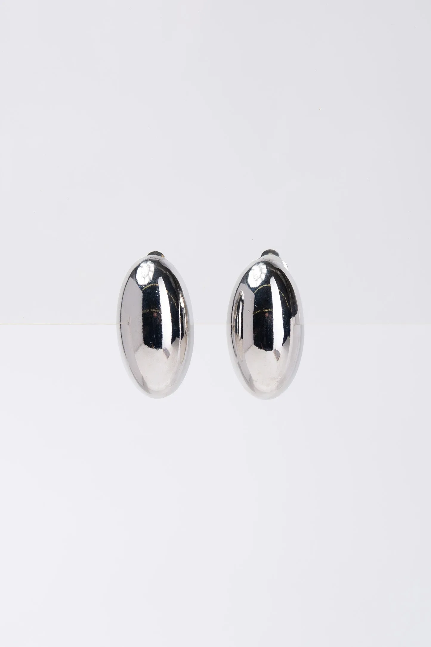 Angelina Oval Metal Clip On Earrings - Silver