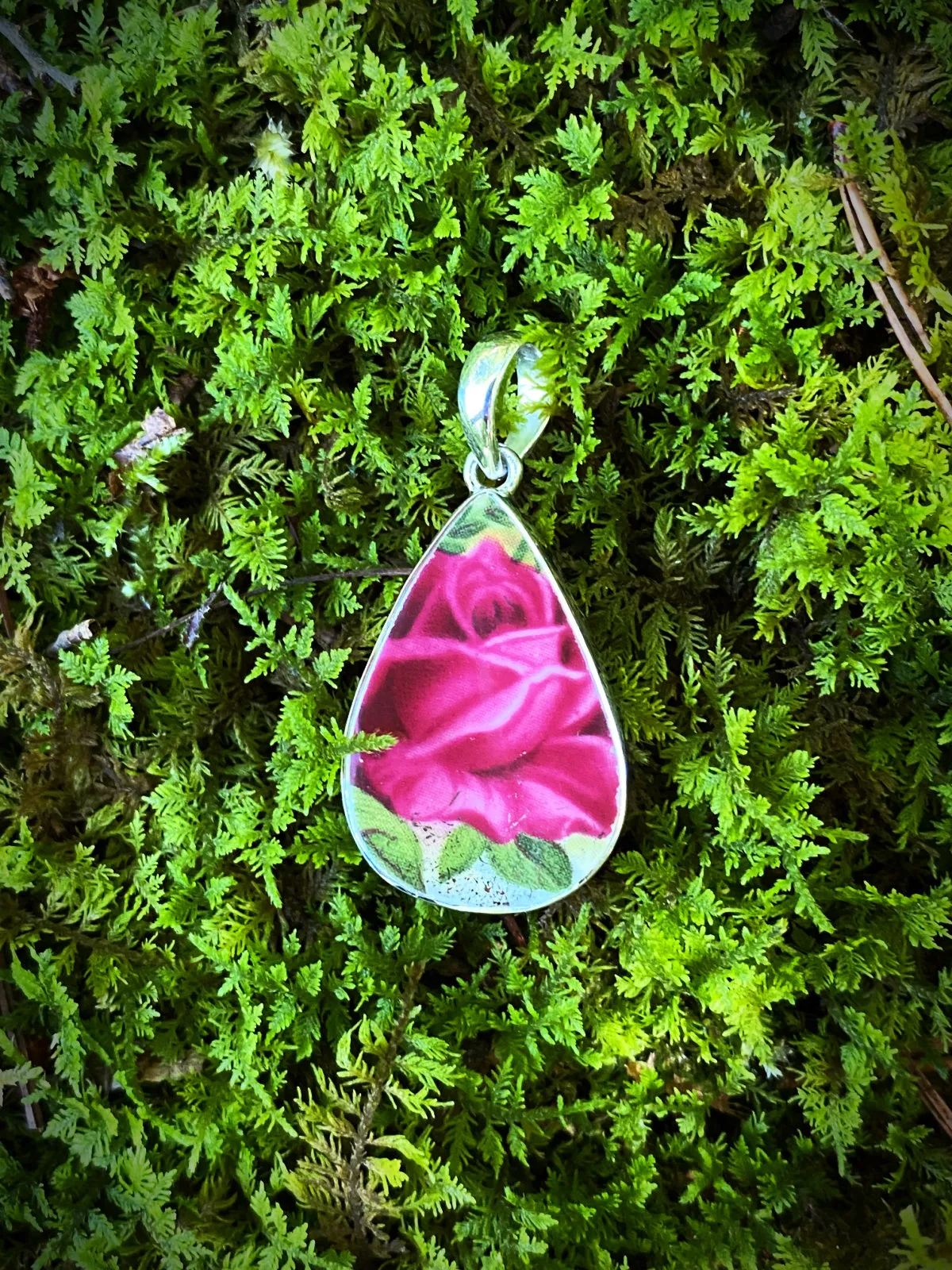 Ceramic Rose Pendant