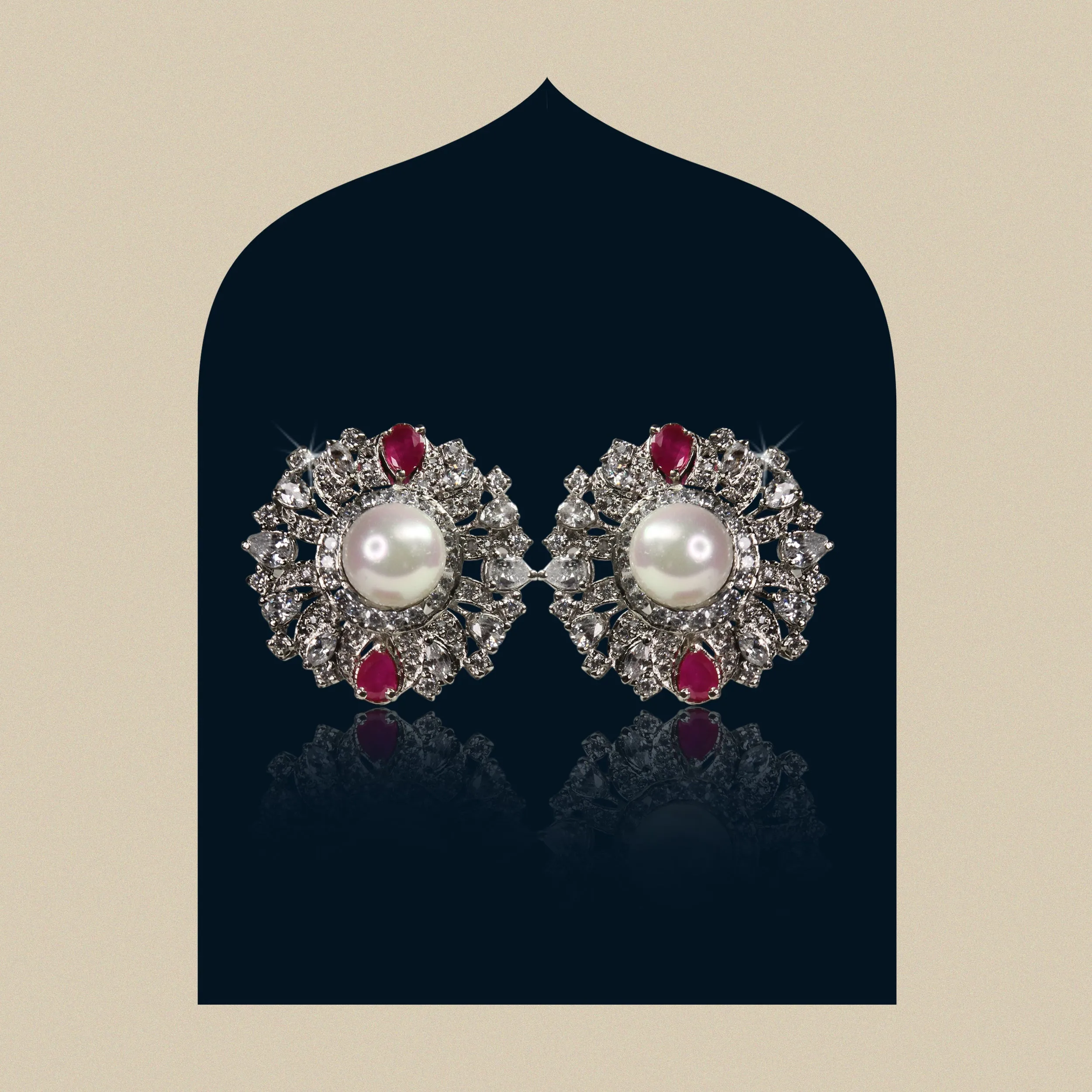 Choker Set in Chetum, Pearls and Zircons