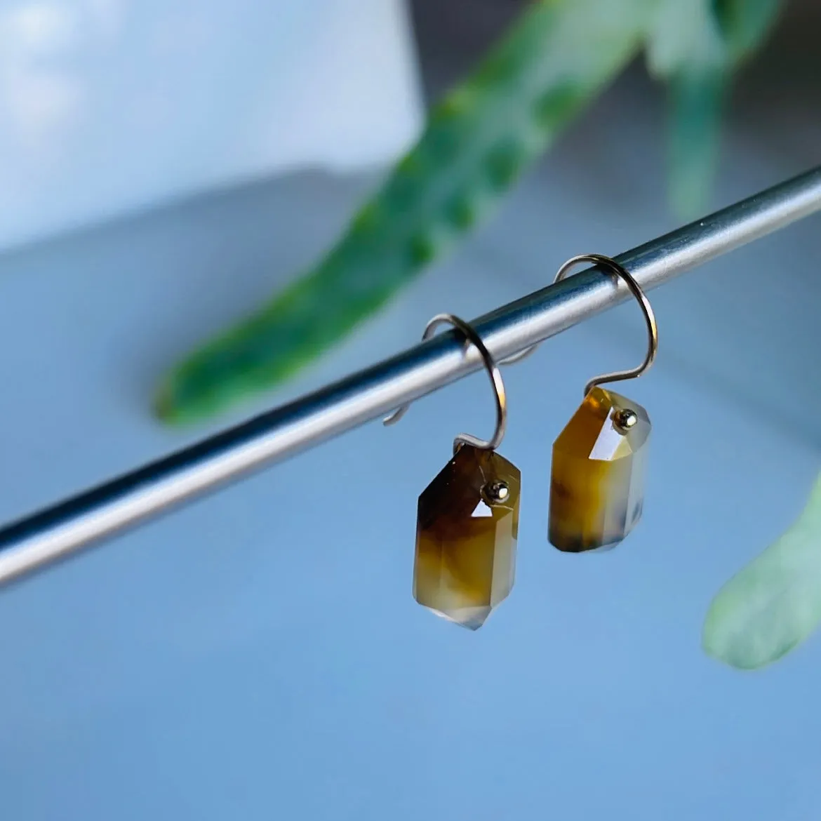 Golden lights montana agates earrings