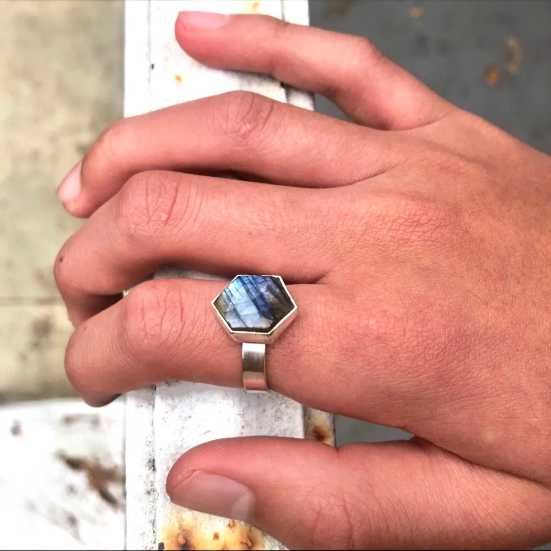 Hexagon flat labradorite ring