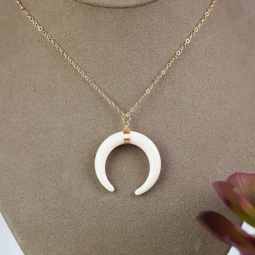 Horn Pendant Necklace