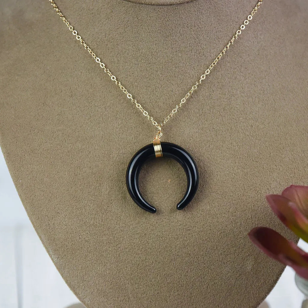 Horn Pendant Necklace