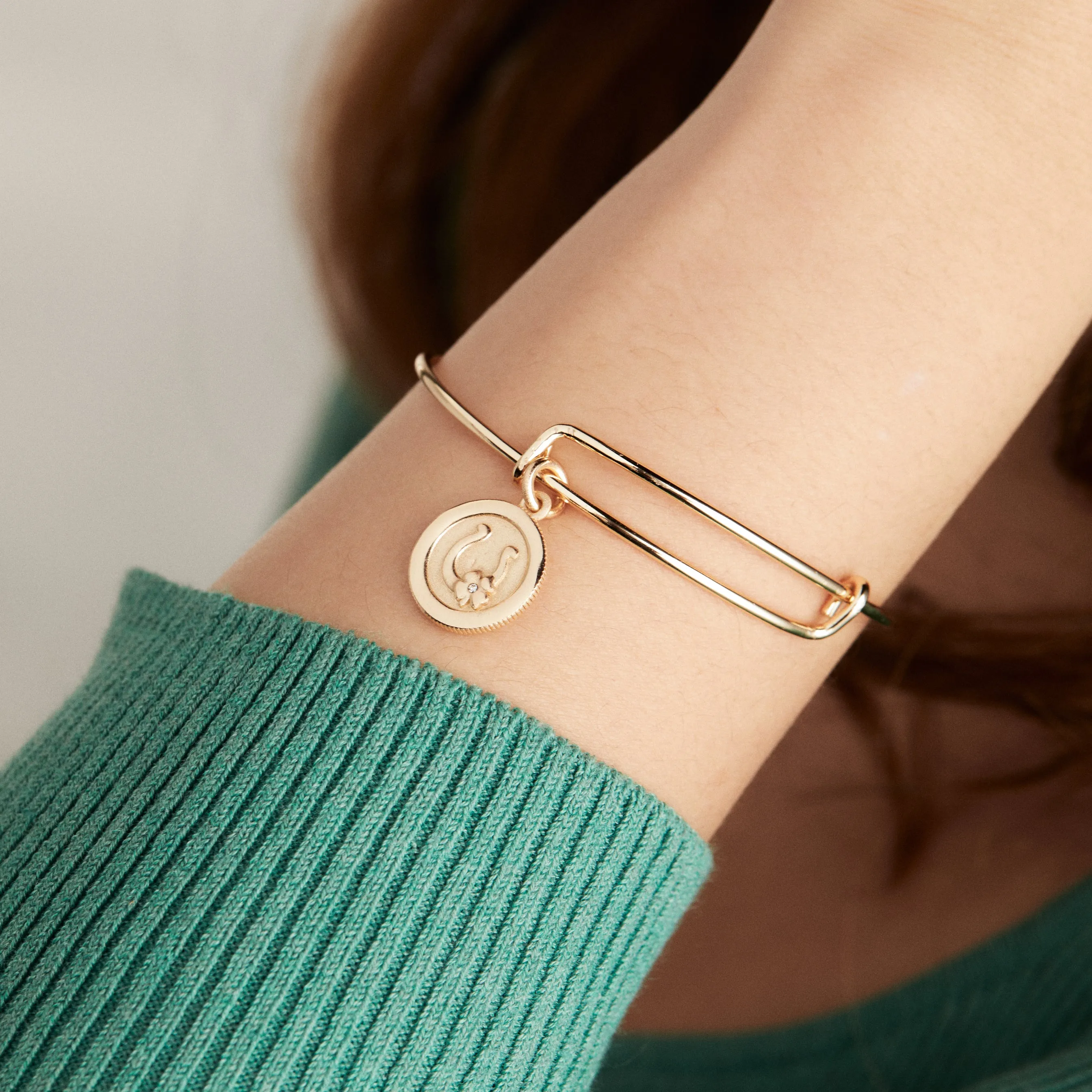 Horseshoe   Clover Charm Bangle Bracelet