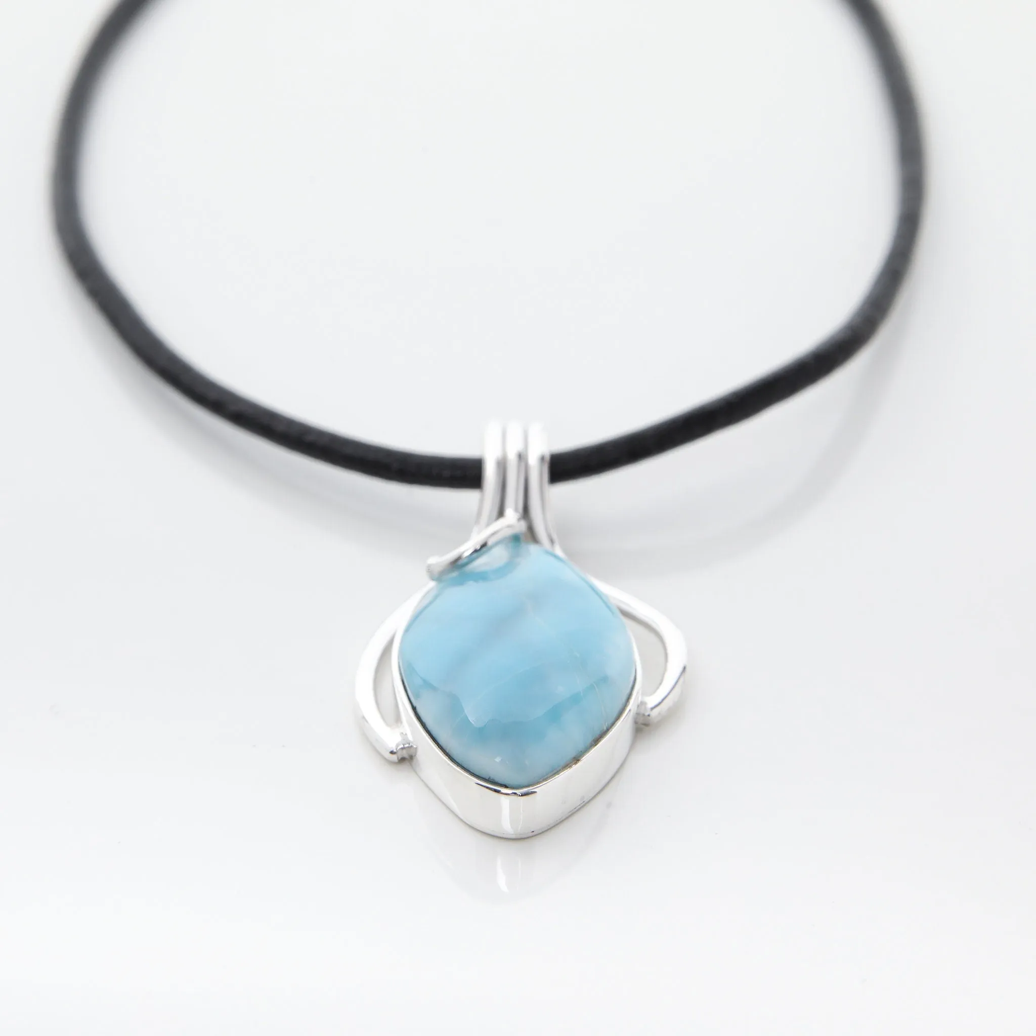 Larimar Pendant Lucien