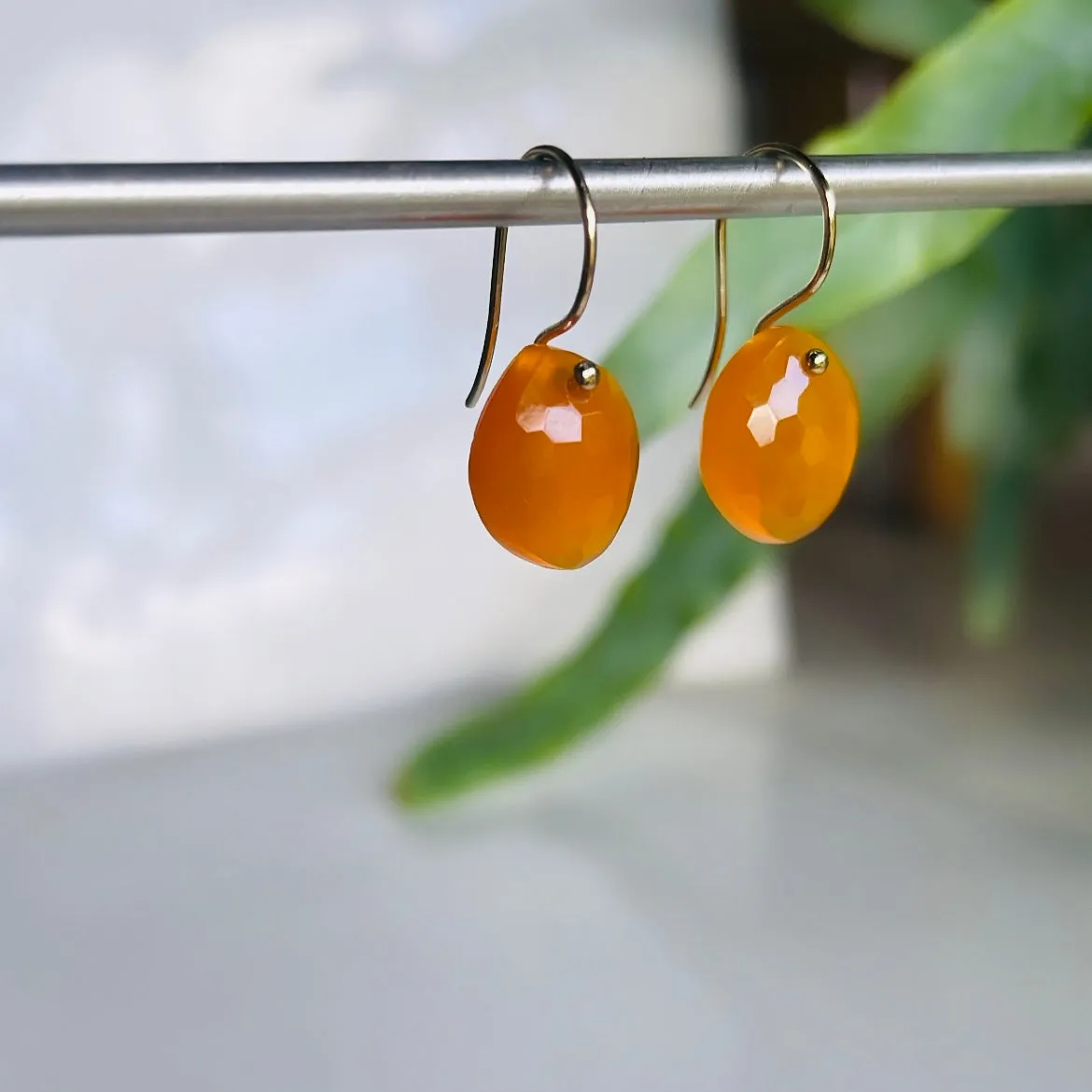 Petite honeycomb carnelian earrings