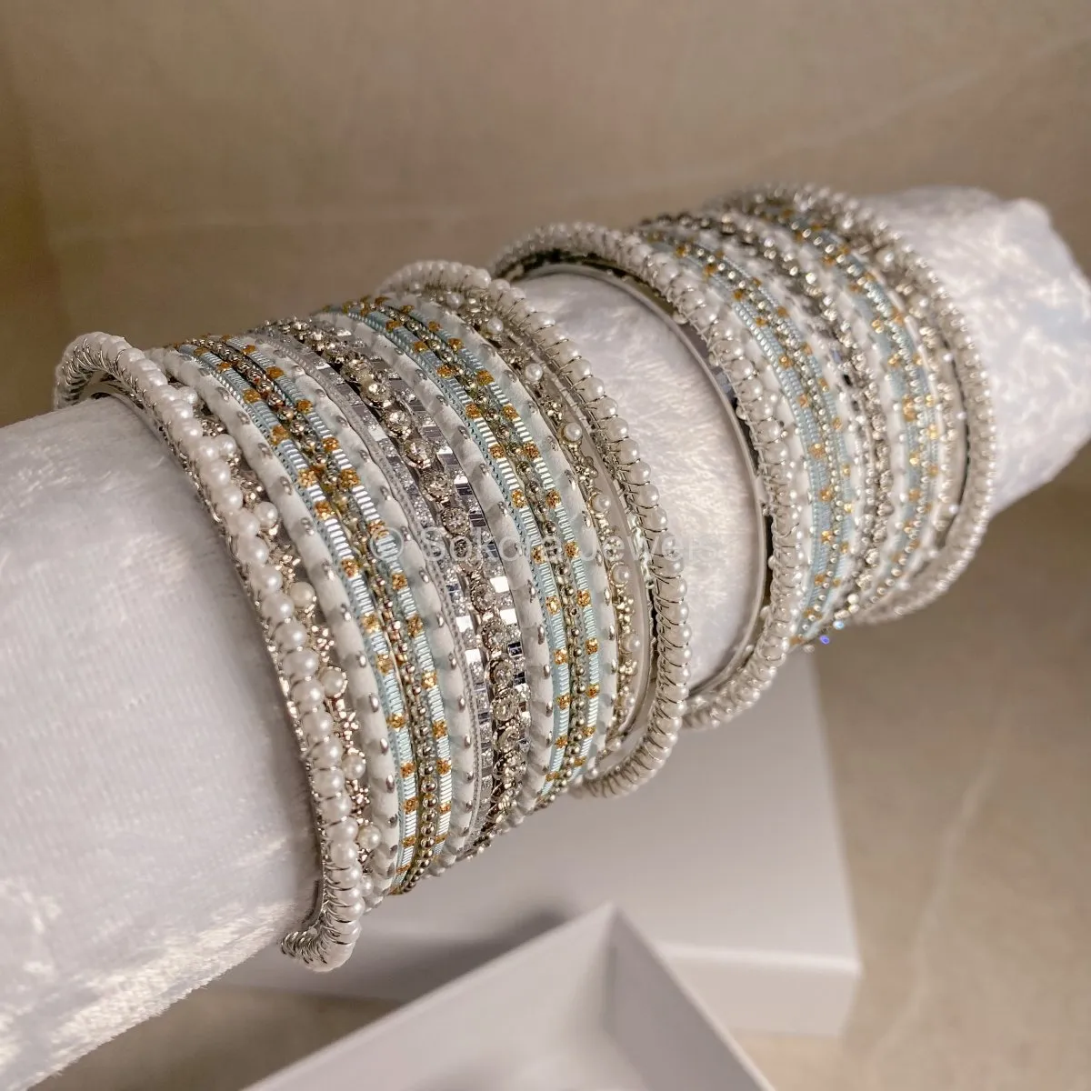 Small Blue & White Bangle Set