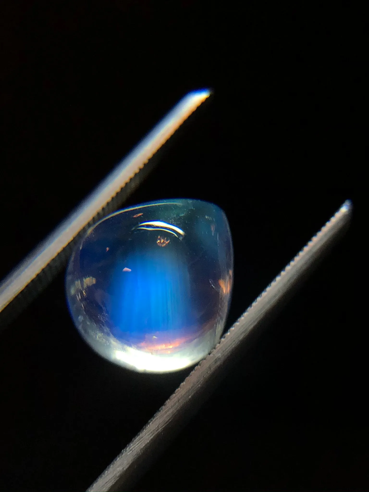 Teardrop Rainbow Moonstone Cabochon