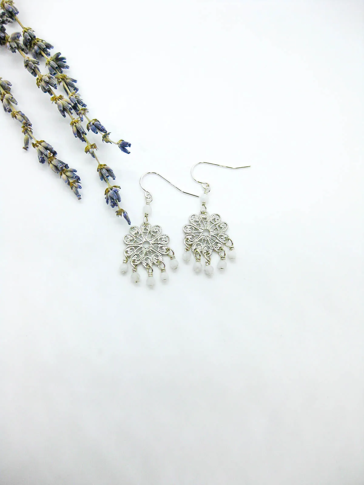 Willow: Moonstone Earrings - e672